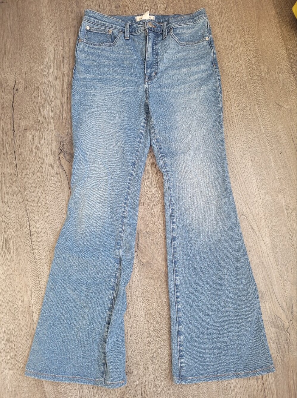 Madewell High-Rise Skinny Flare Jeans in Fairson Wash - Size 29